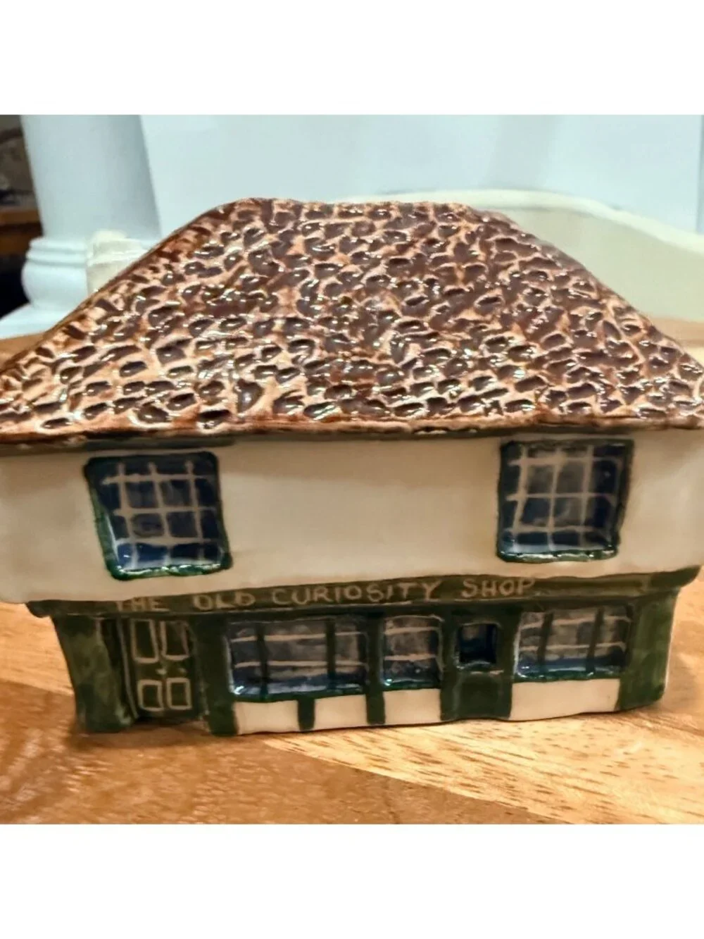 The Old Curiosity Shop John Putman Ceramic Cottage Shaped Trinket Box Collectibl